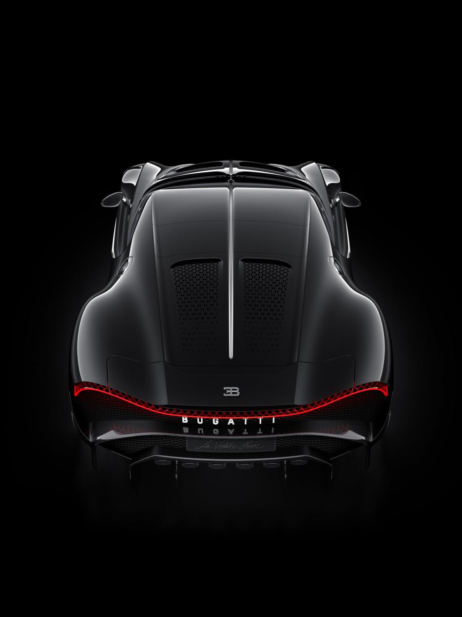  Bugatti La Voiture Noire 2019 года  (фото 10 из 38)